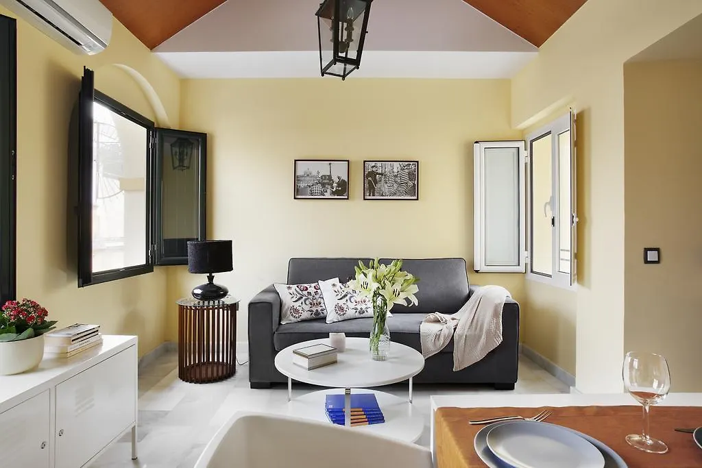 Apartamentos Mariscal Seville