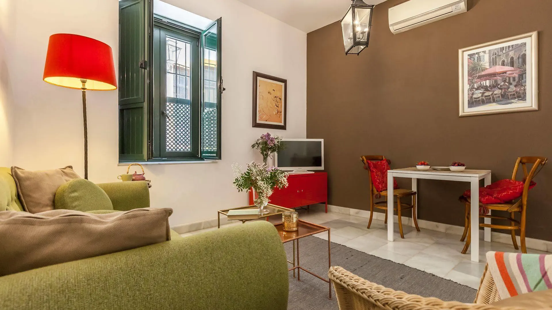 Apartment Apartamentos Mariscal Seville Spain