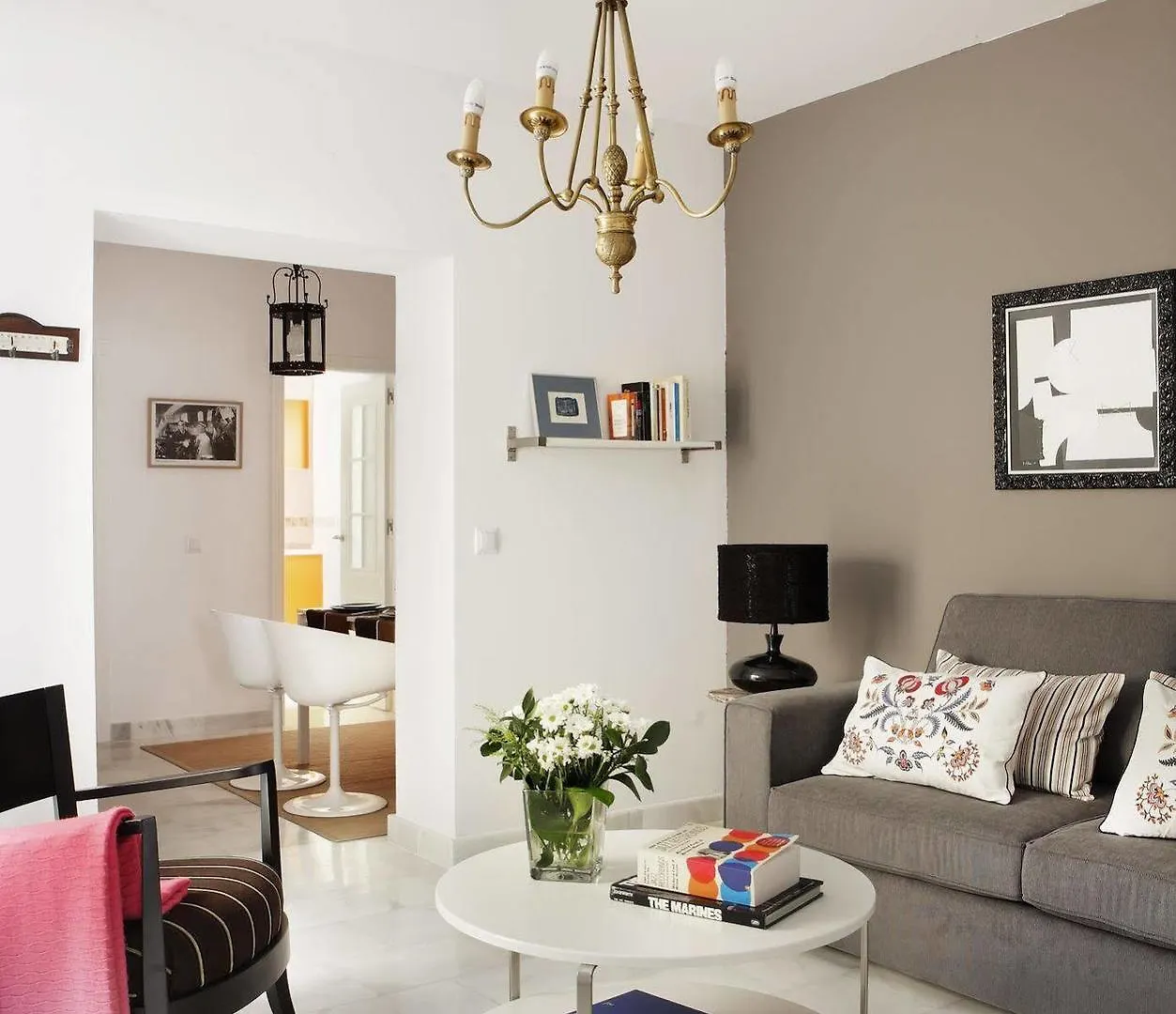 Apartamentos Mariscal Seville Spain