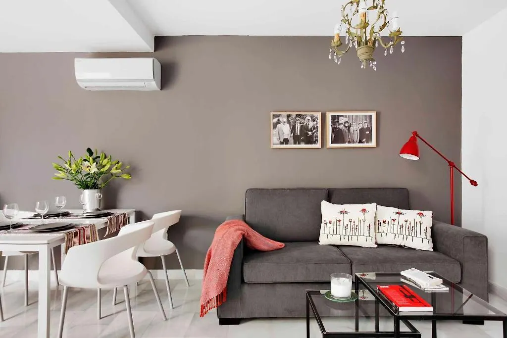 Apartamentos Mariscal Seville Apartment